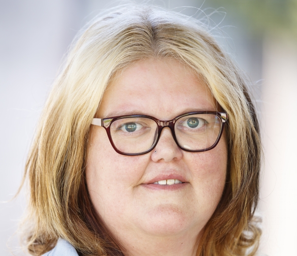 Sonja Schmidtke Sonja Schmidtke