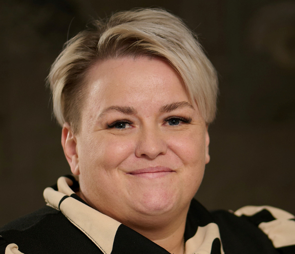 Nicole Troschke Nicole Troschke