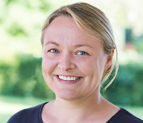 Stefanie Schwierz Stefanie Schwierz
