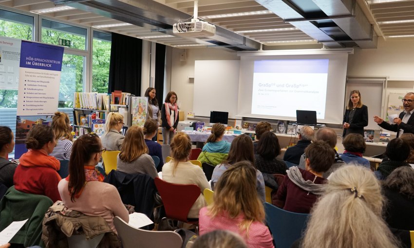 Verlag Am Sprachheilzentrum Zu Besuch In Zurich Die Zieglerschen